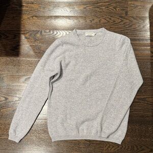 Women's Classic Gray 100% Cashmere Sweater